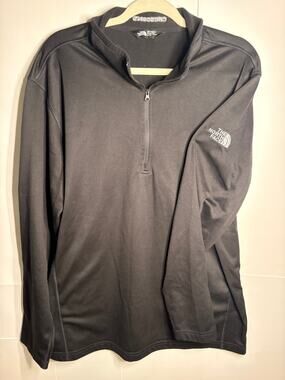 The North Face XL Black Zip Pullover Performance Top